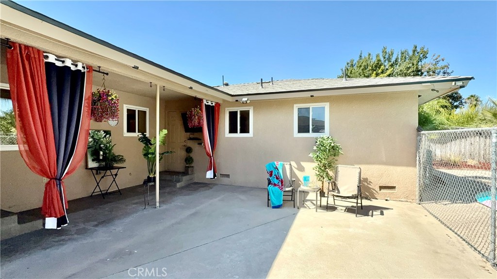 6548 N Callisch Ave, Fresno, CA 93710