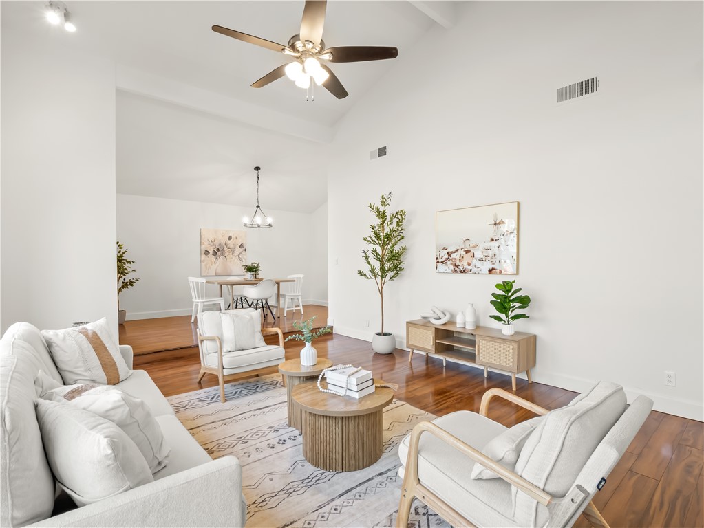 2527 W San Madele, Fresno, CA 93711