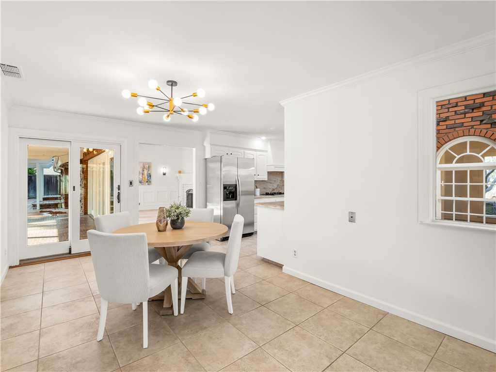 2527 W San Madele, Fresno, CA 93711