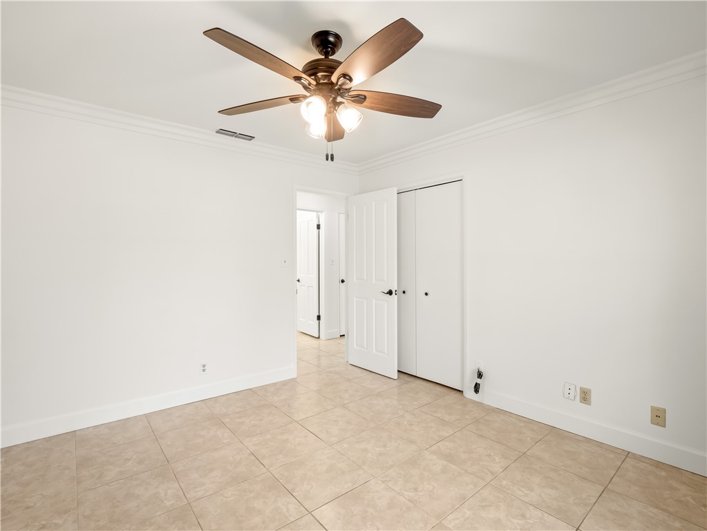 2527 W San Madele, Fresno, CA 93711