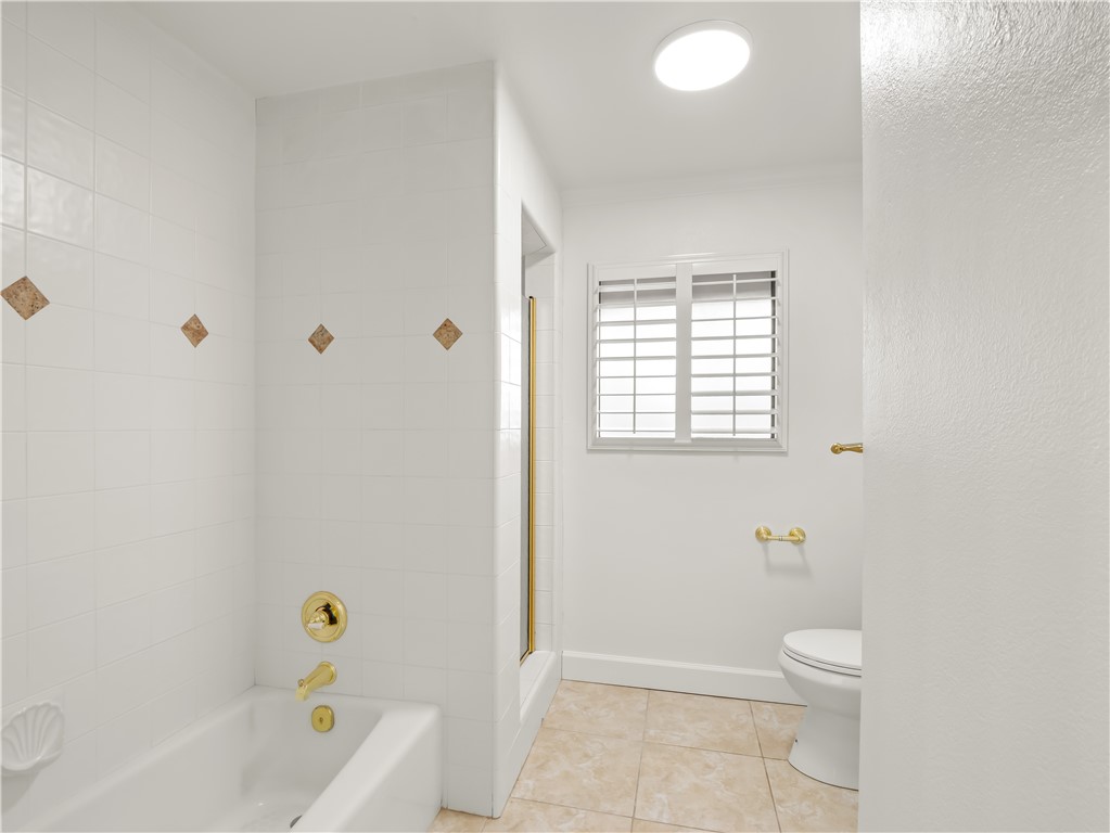 2527 W San Madele, Fresno, CA 93711