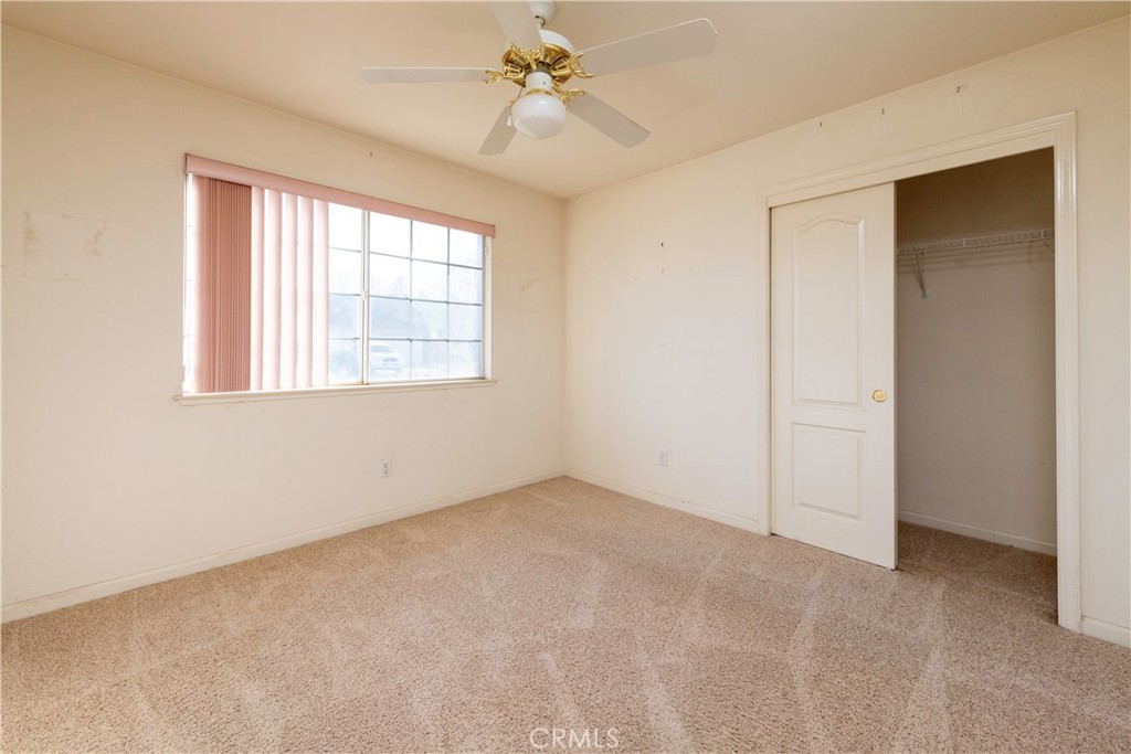 4514 W Oswego, Fresno, CA 93722