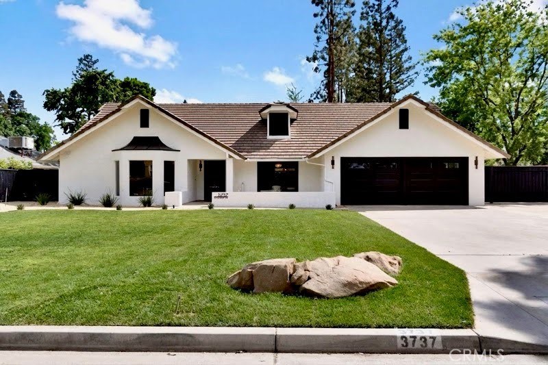 3737 W Minarets Ave, Fresno, CA 93711
