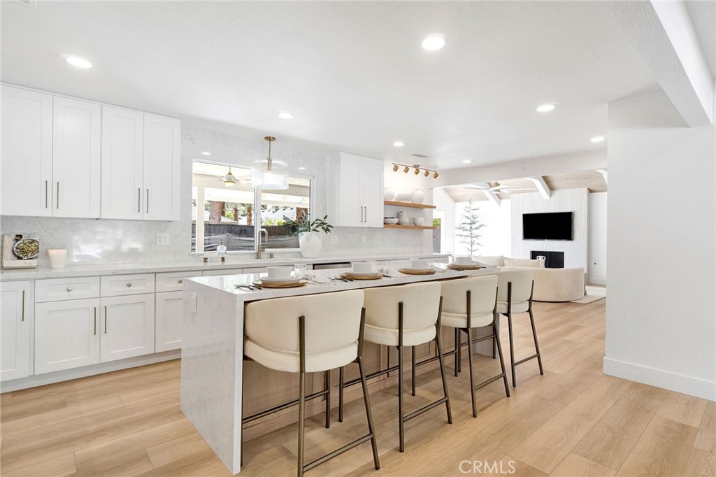 3737 W Minarets Ave, Fresno, CA 93711