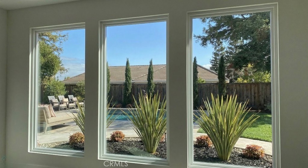 3737 W Minarets Ave, Fresno, CA 93711