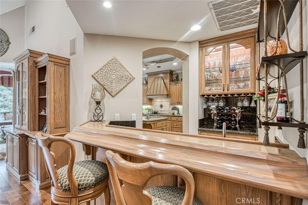 1181 E Newhall, Fresno, CA 93720