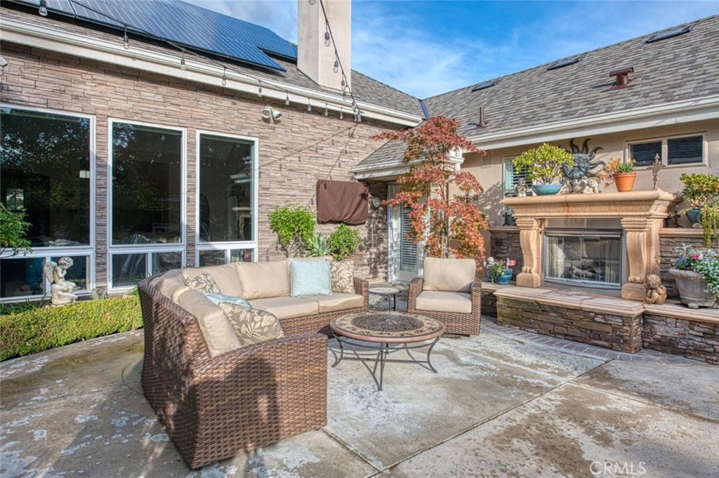 1181 E Newhall, Fresno, CA 93720