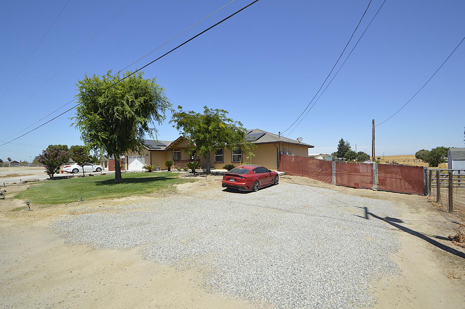 34921 Bonadelle Ave, Madera, CA 93636