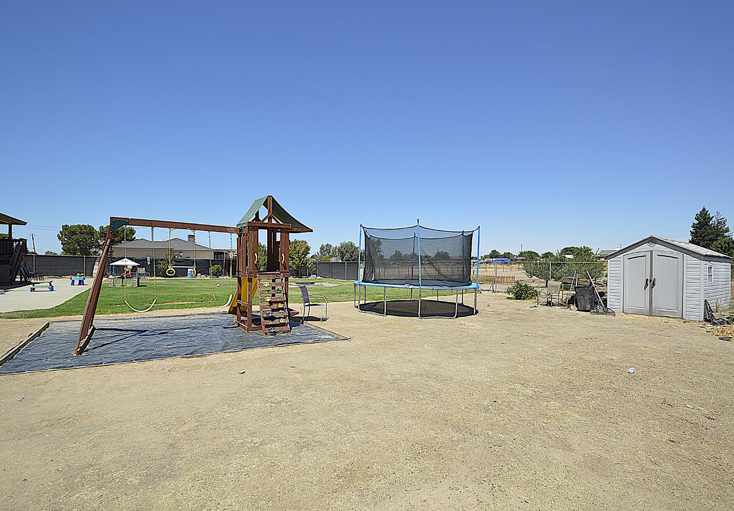 34921 Bonadelle Ave, Madera, CA 93636