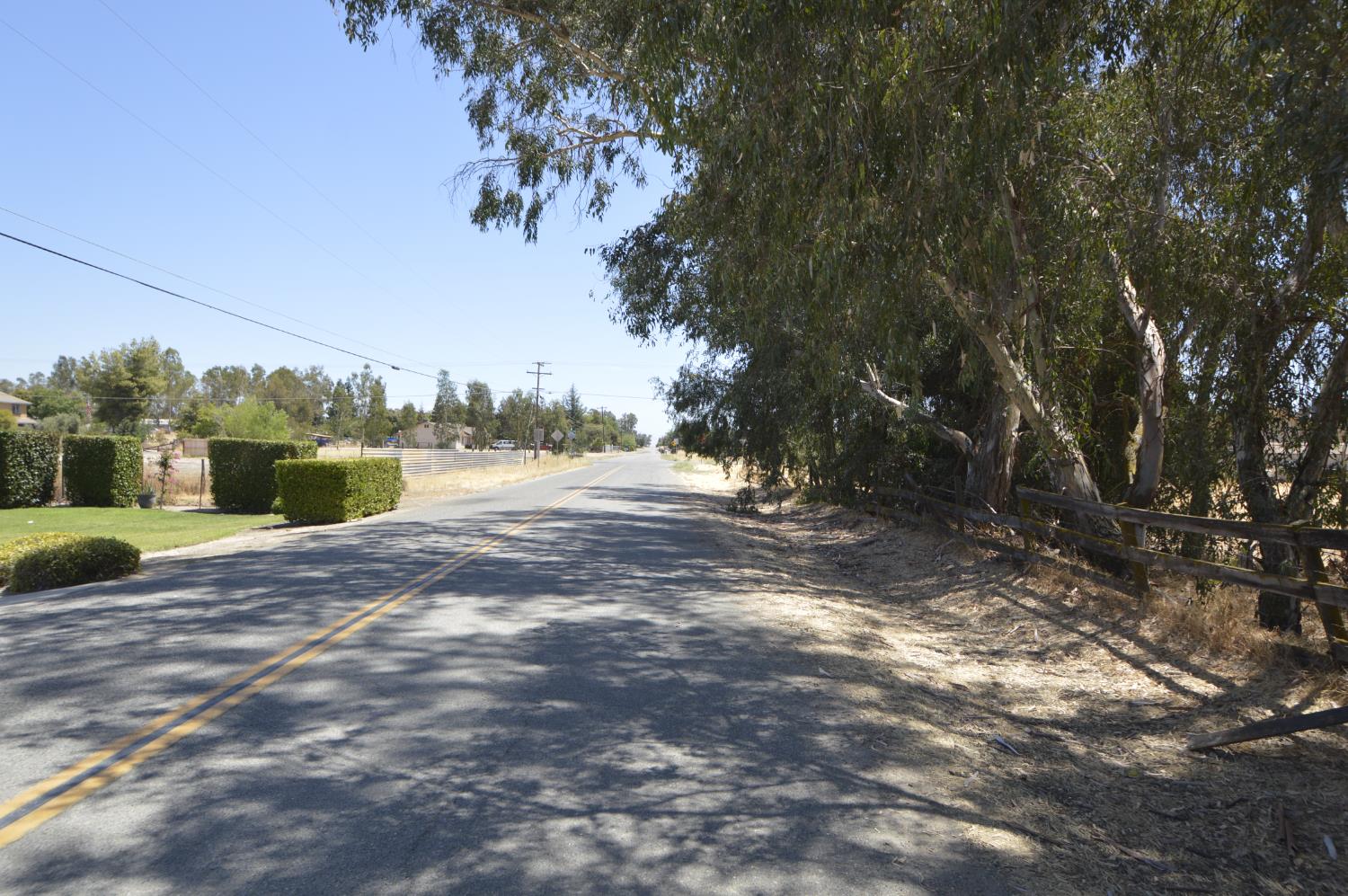 34921 Bonadelle Ave, Madera, CA 93636