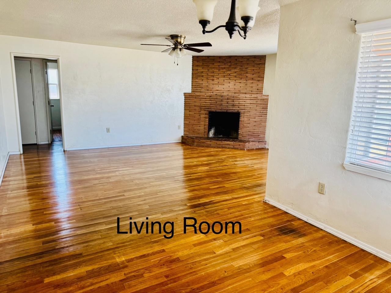 3646 E Dayton Ave, Fresno, CA 93726