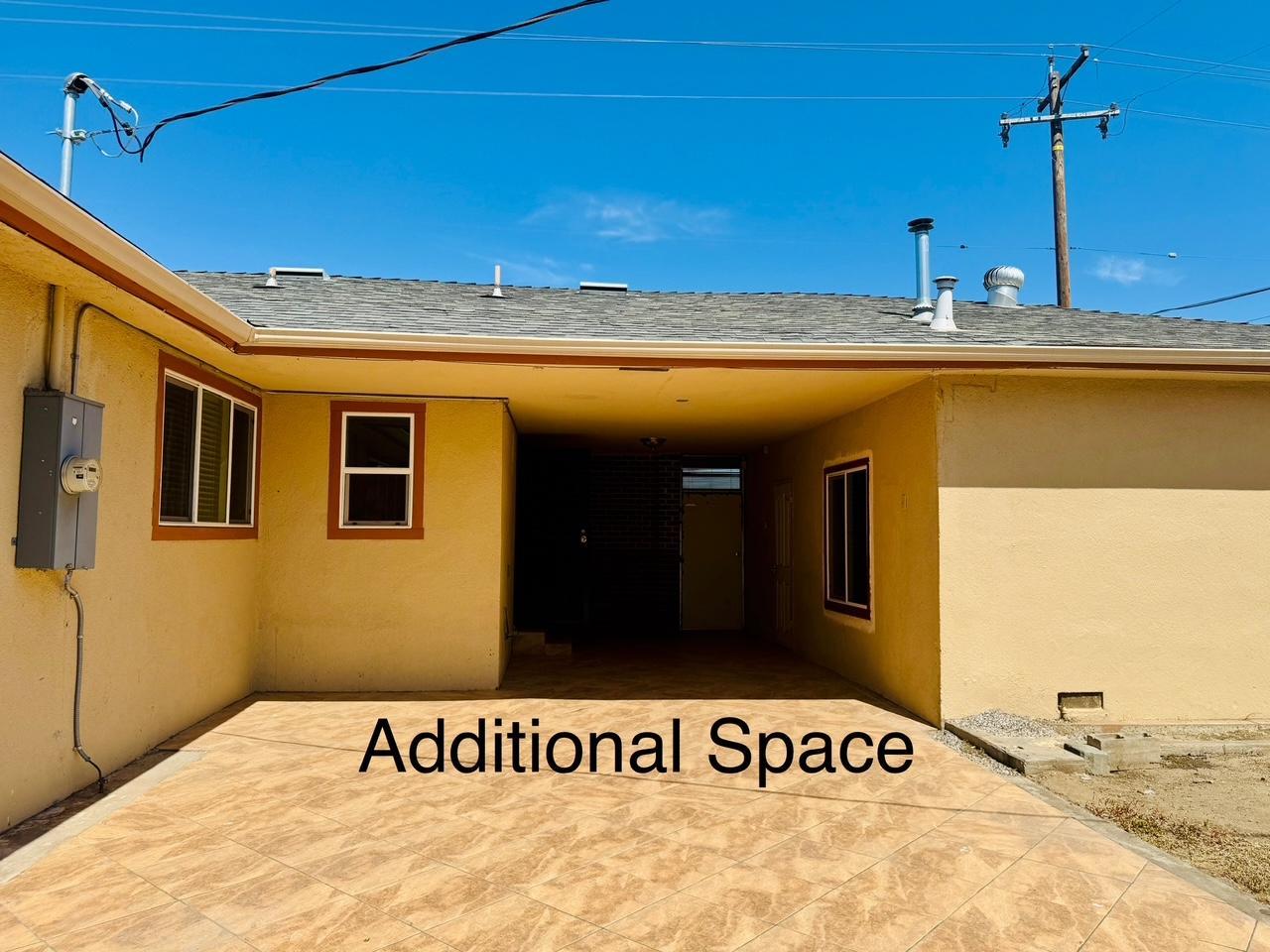 3646 E Dayton Ave, Fresno, CA 93726