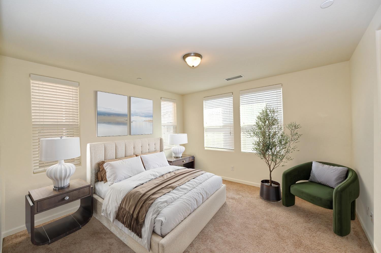 6293 E Valley Edge Dr, Fresno, CA 93727