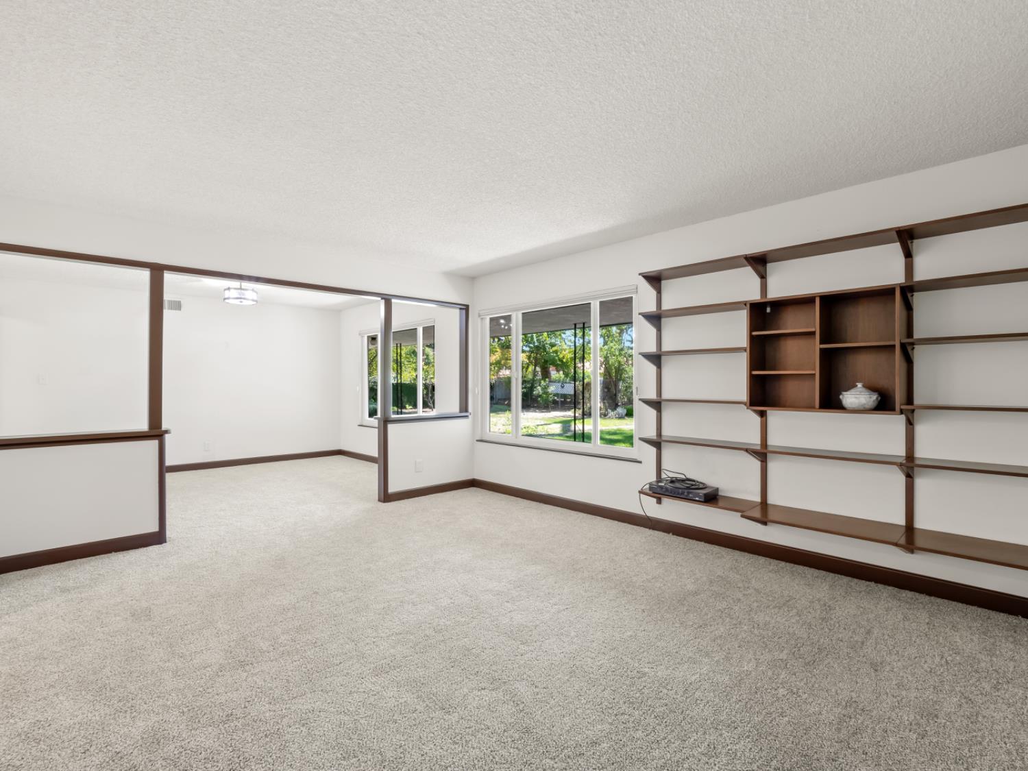 4526 E Santa Ana Ave, Fresno, CA 93726