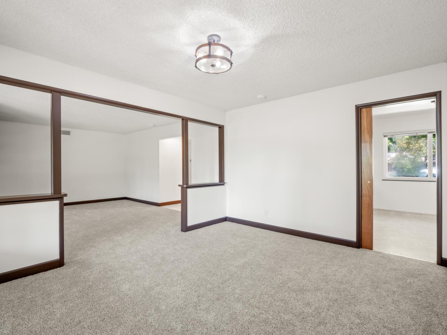 4526 E Santa Ana Ave, Fresno, CA 93726