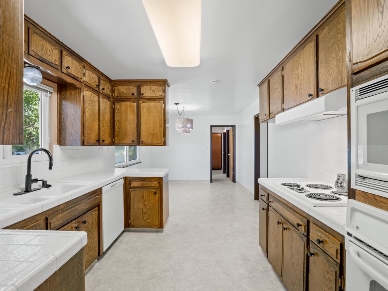 4526 E Santa Ana Ave, Fresno, CA 93726