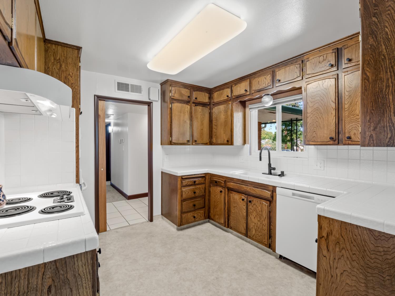 4526 E Santa Ana Ave, Fresno, CA 93726
