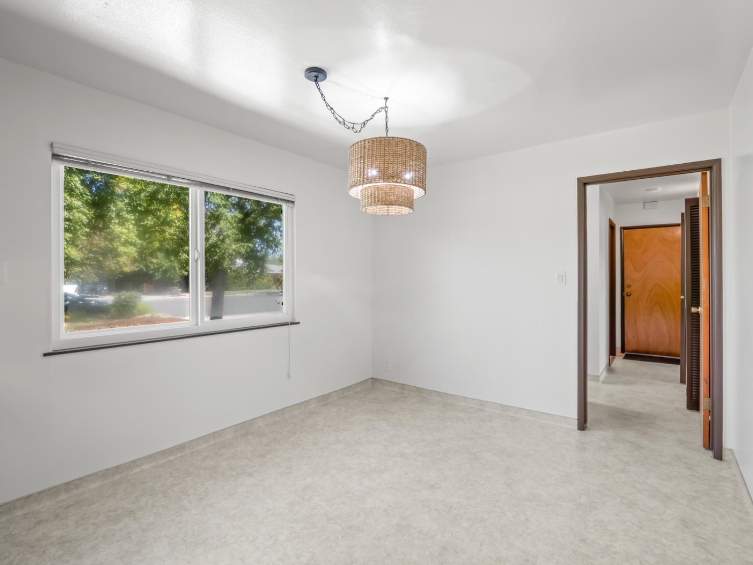 4526 E Santa Ana Ave, Fresno, CA 93726