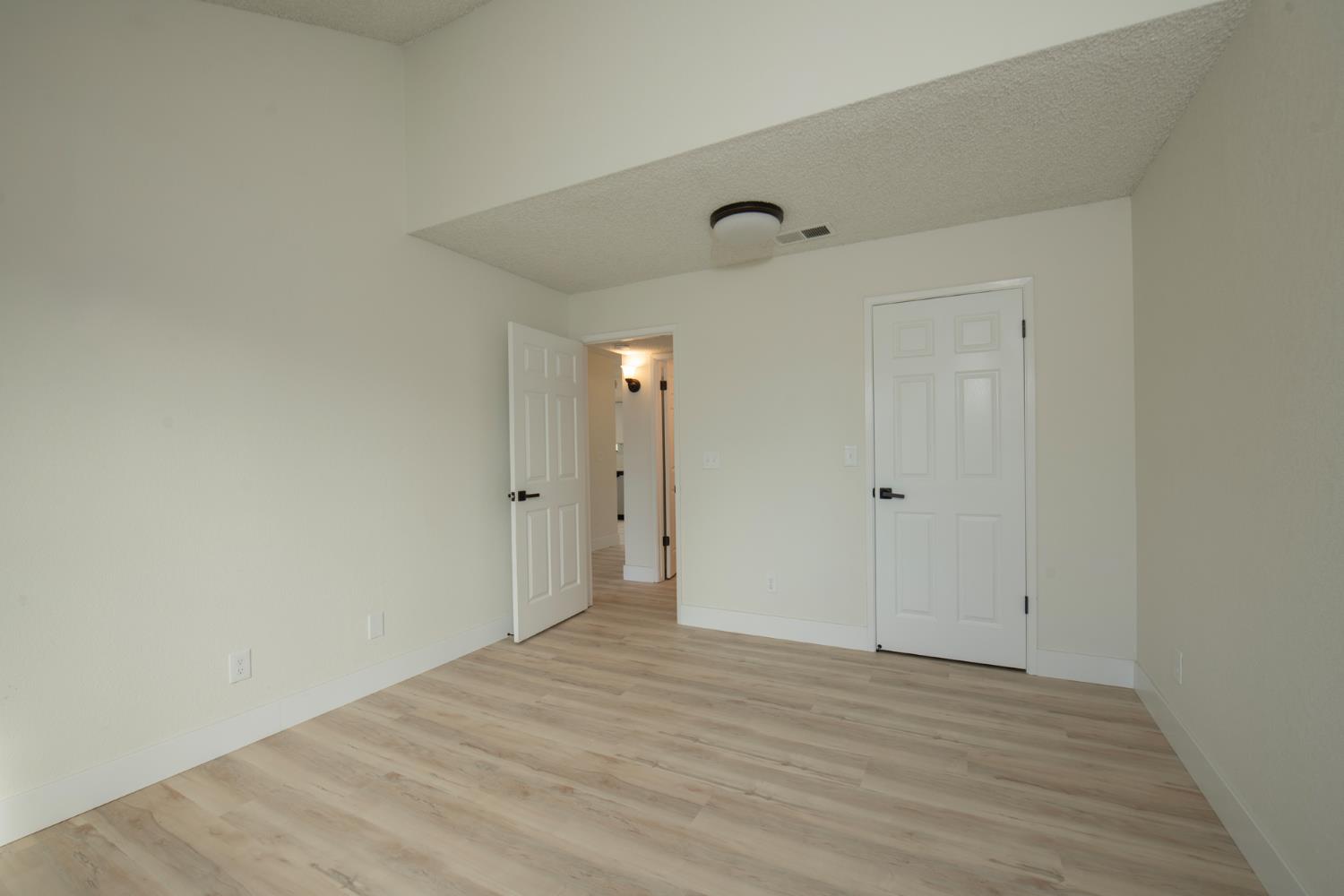4386 Magill Ave, Fresno, CA 93722