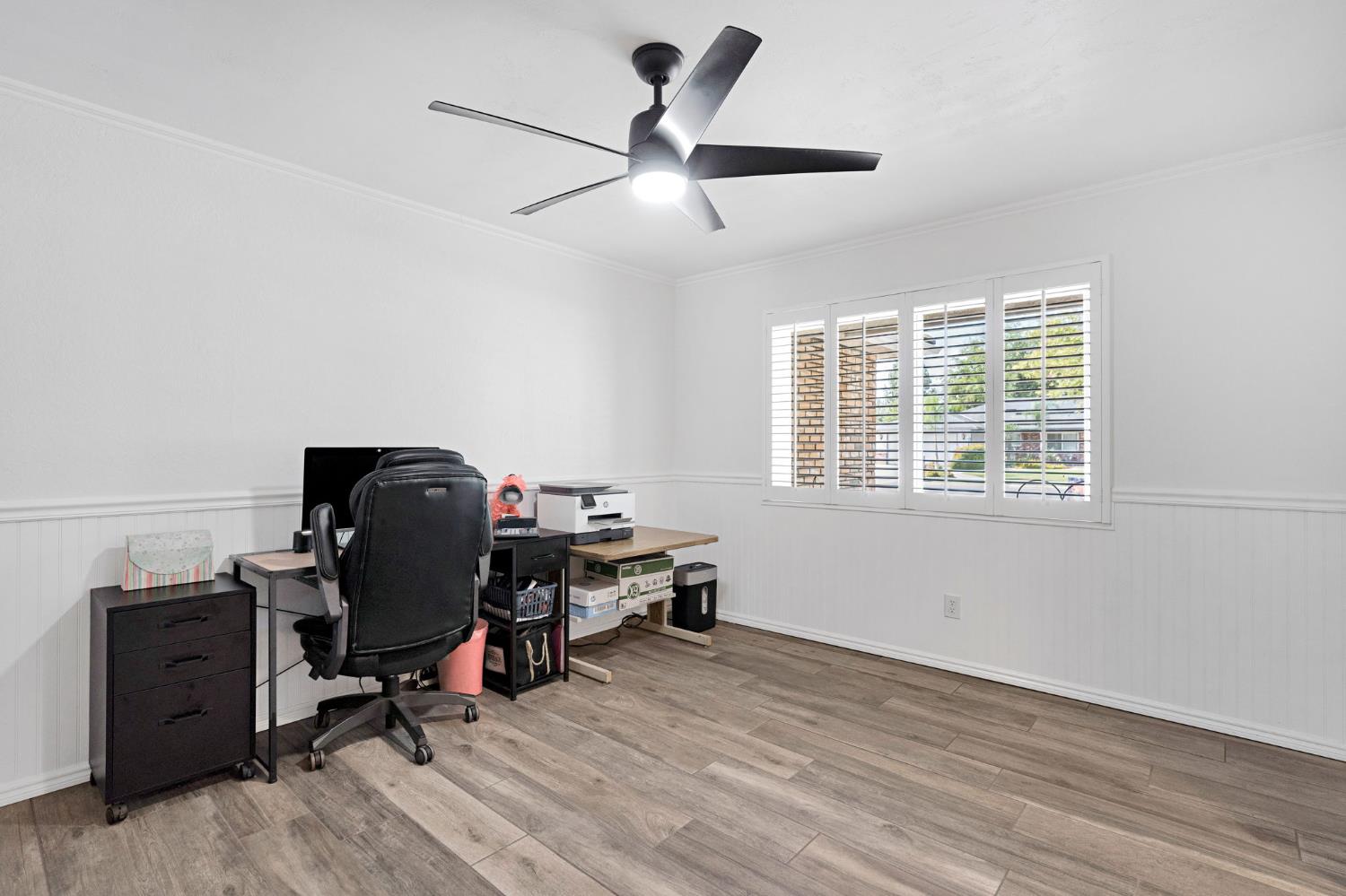 5460 N Blosser Ave, Fresno, CA 93711