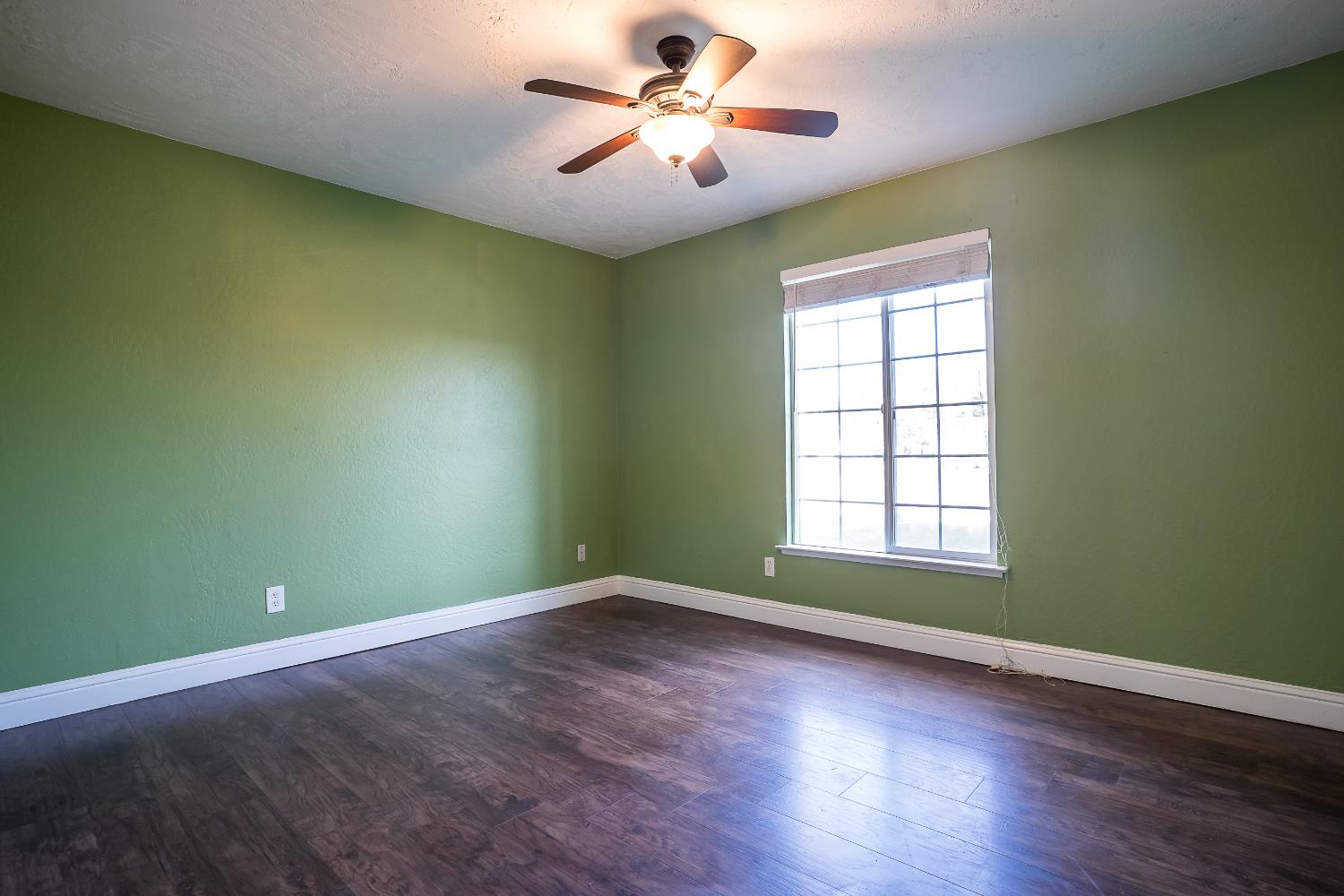 3411 N 3Rd St, Fresno, CA 93726