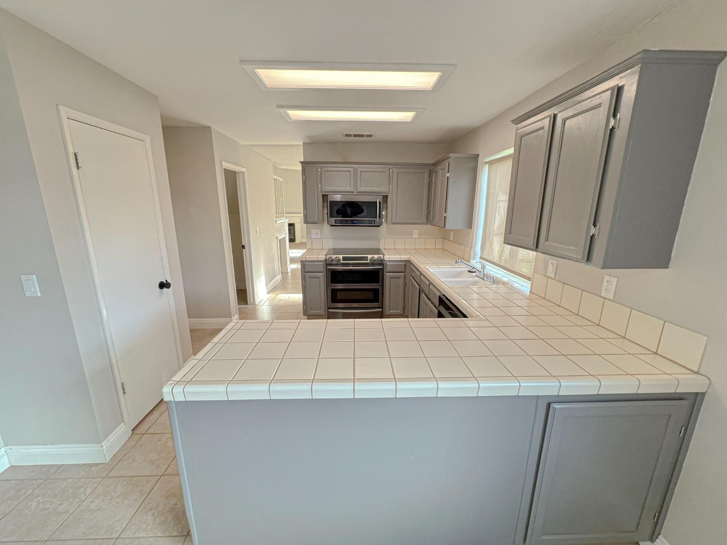 8735 N Cedar Ave #122, Fresno, CA 93720