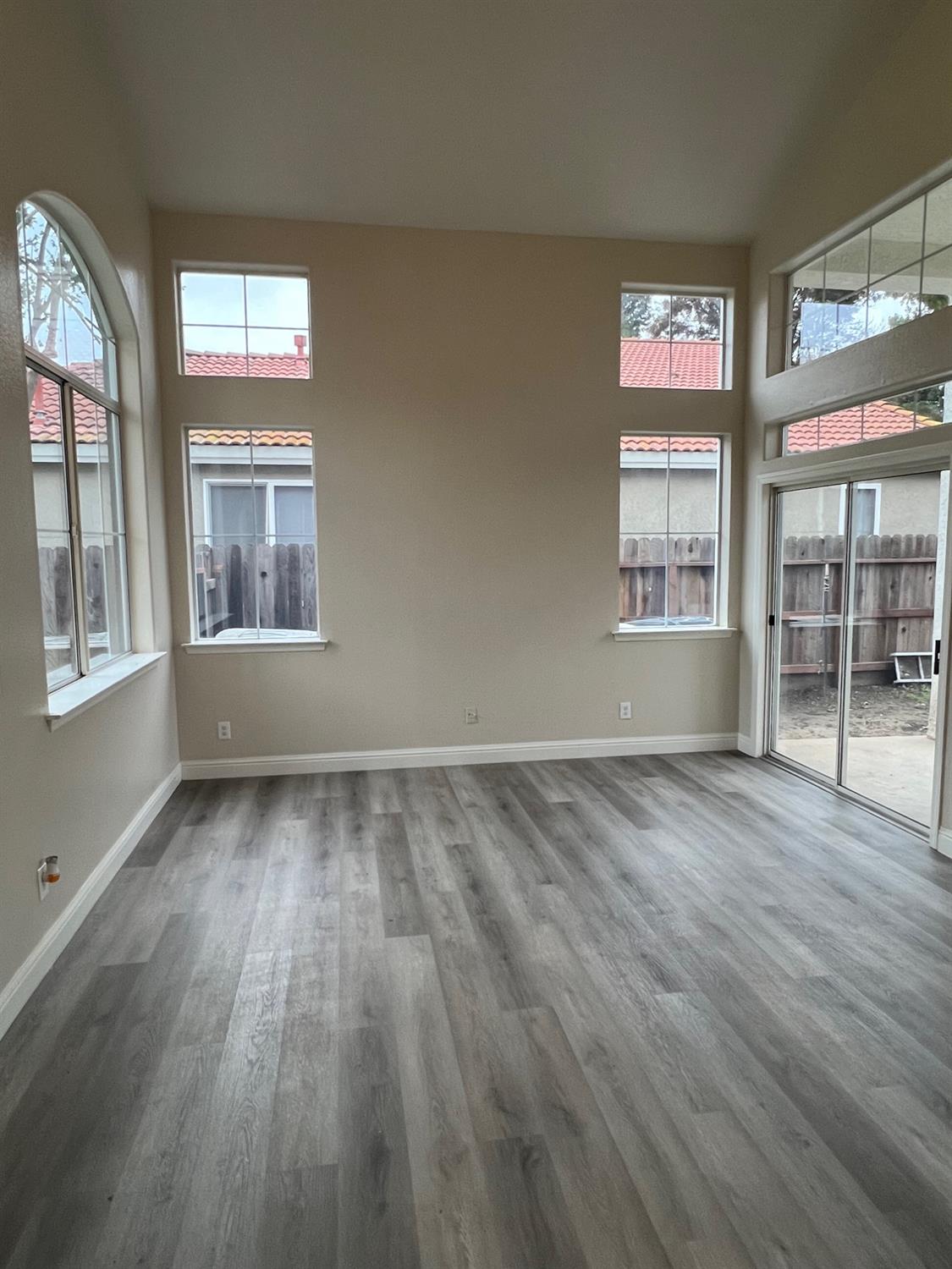 5930 W Birch Ave, Fresno, CA 93722