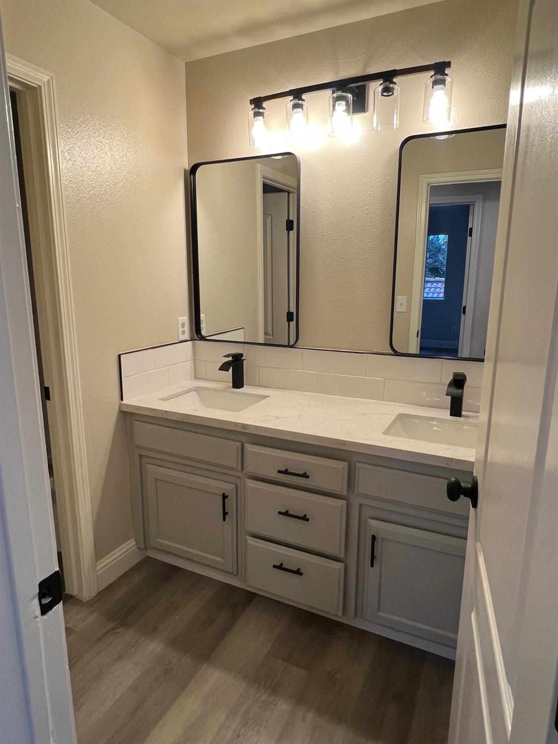 5930 W Birch Ave, Fresno, CA 93722