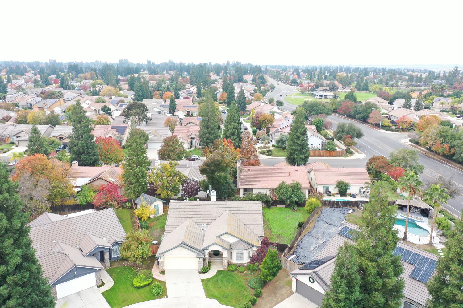 2302 E Rush Ave, Fresno, CA 93730