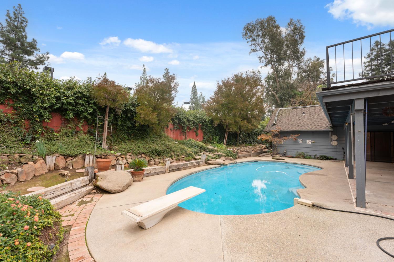 7442 N Tahan Ave, Fresno, CA 93711