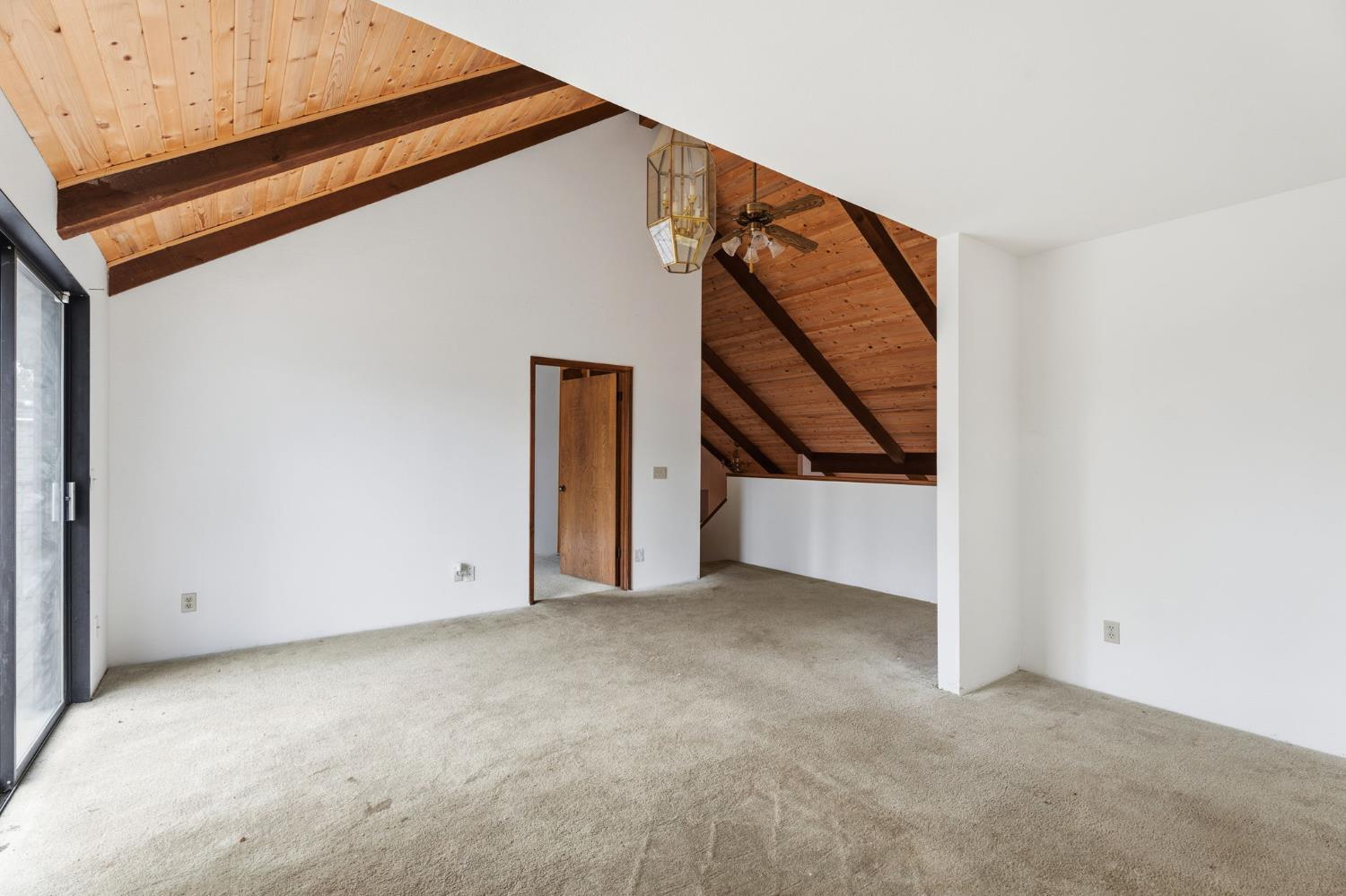 7442 N Tahan Ave, Fresno, CA 93711