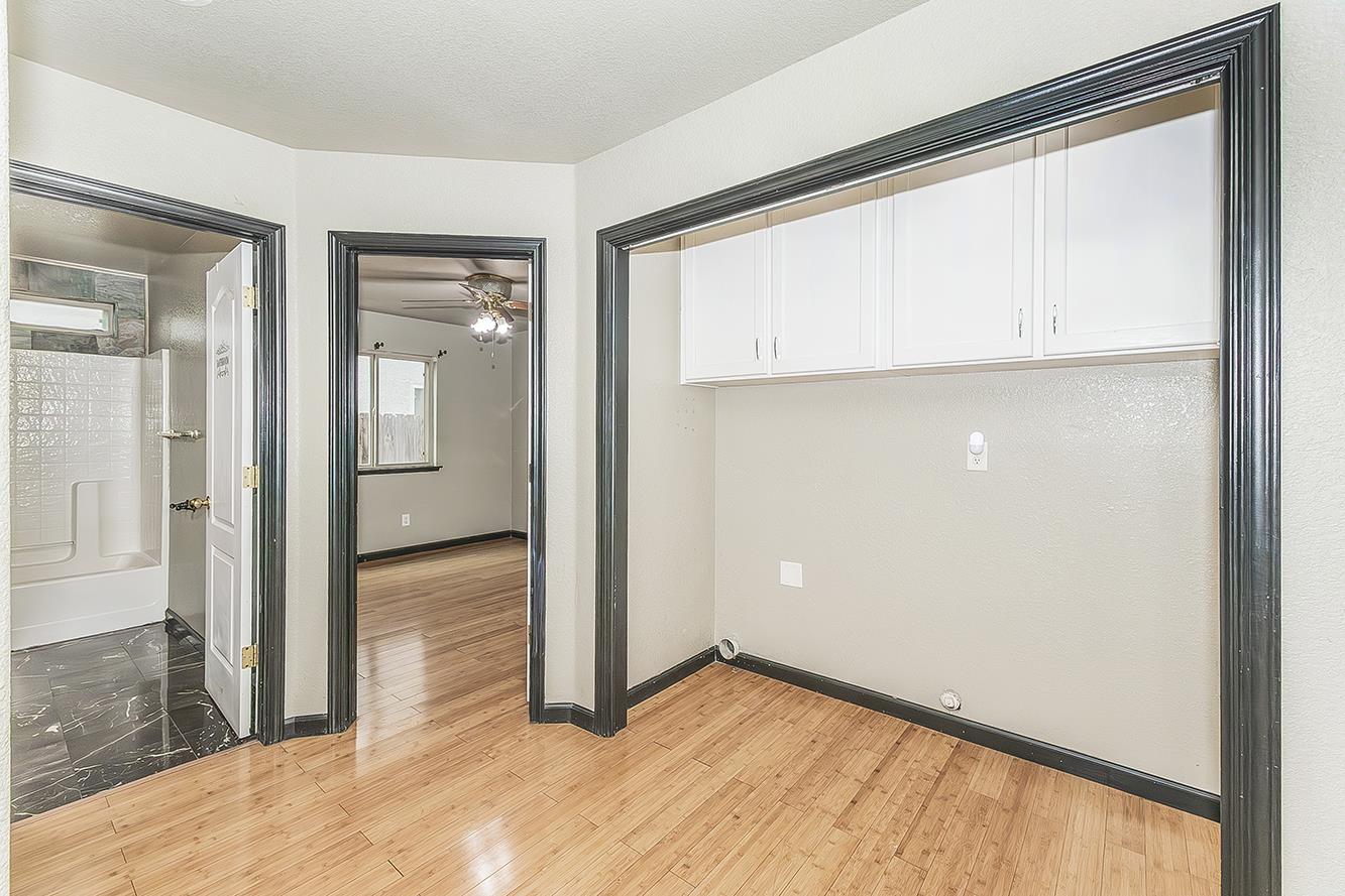 2829 E Decatur Ave, Fresno, CA 93720