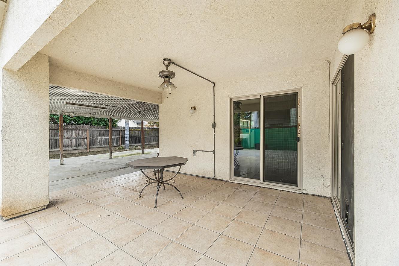 2829 E Decatur Ave, Fresno, CA 93720