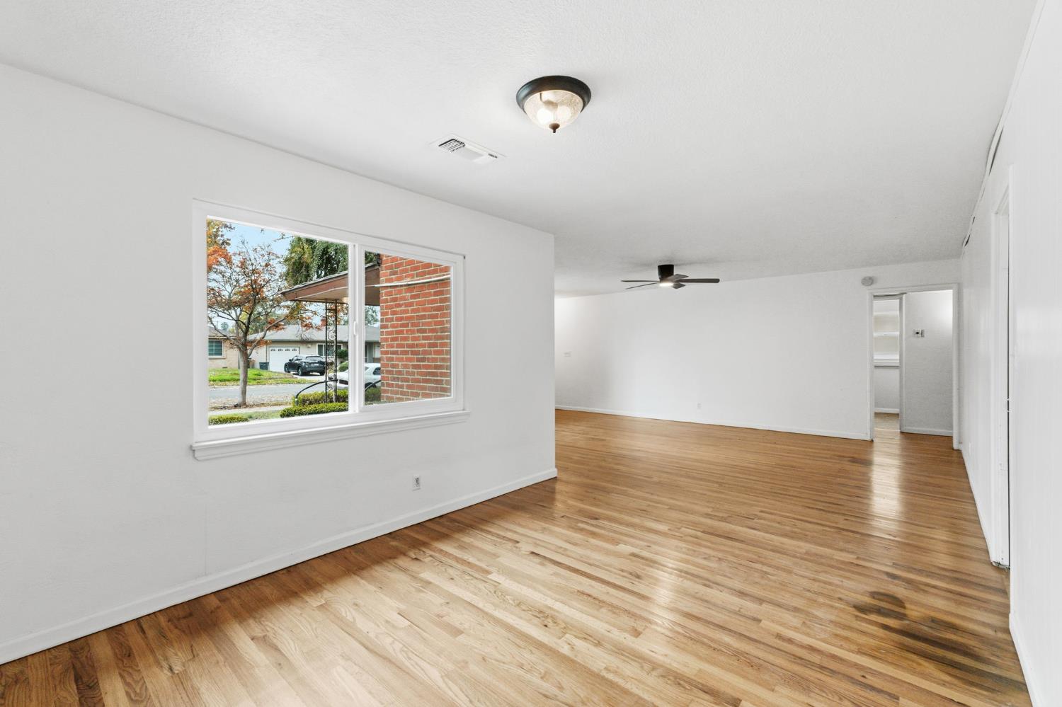 732 W Cortland Ave, Fresno, CA 93705