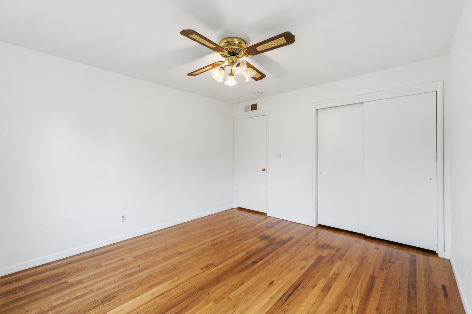 732 W Cortland Ave, Fresno, CA 93705