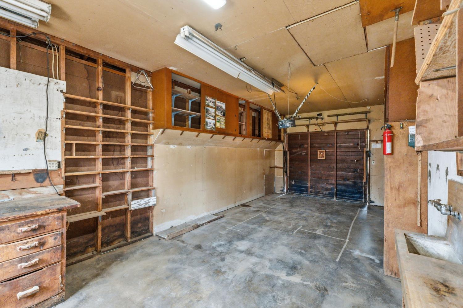 732 W Cortland Ave, Fresno, CA 93705