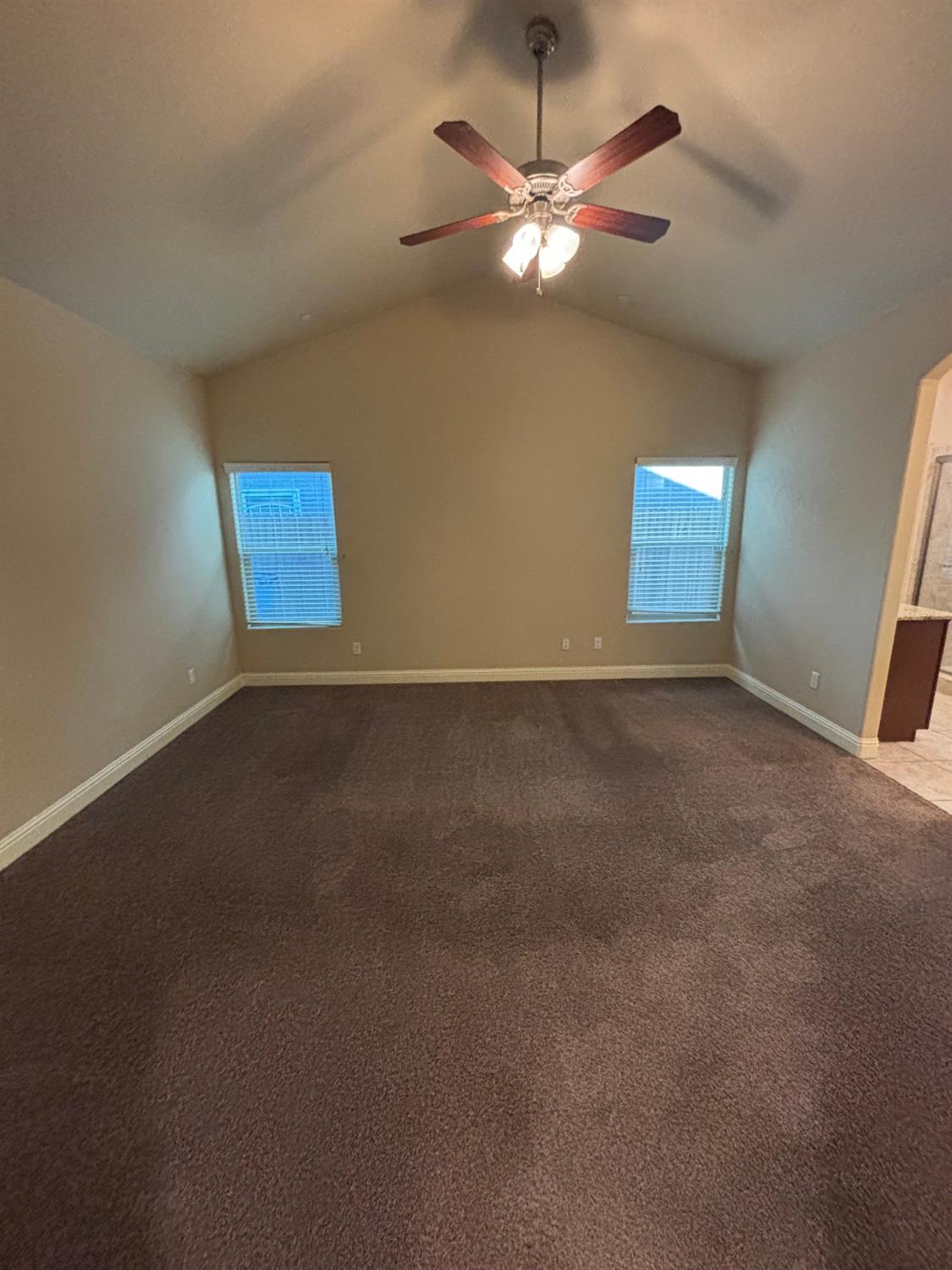 6248 E Farrin Ave, Fresno, CA 93727