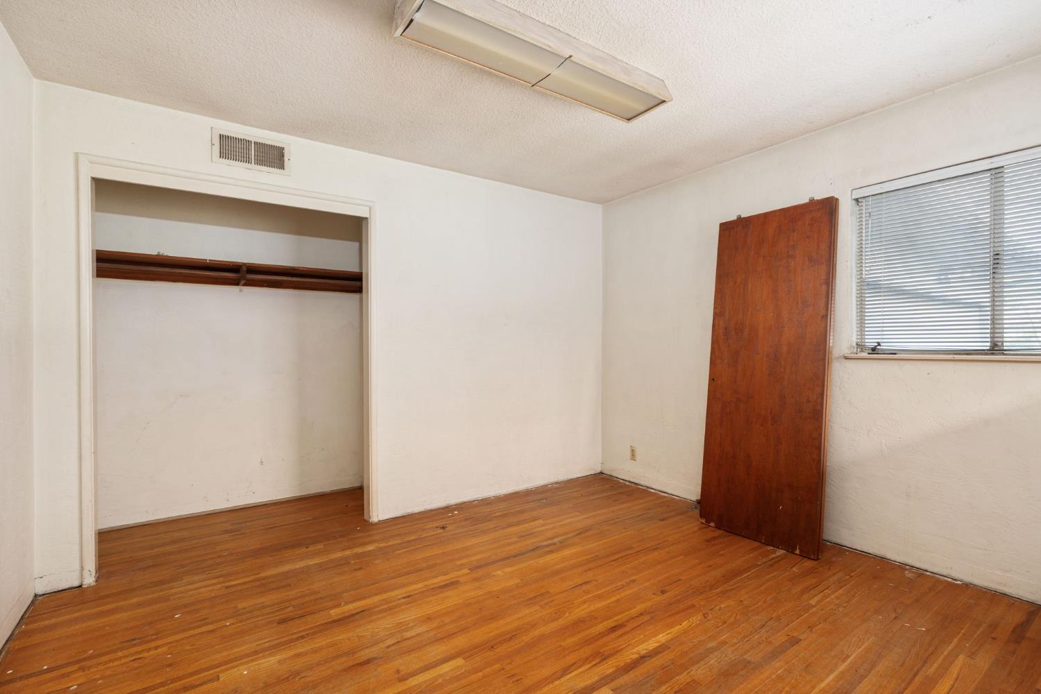 3314 E Swift Ave, Fresno, CA 93726