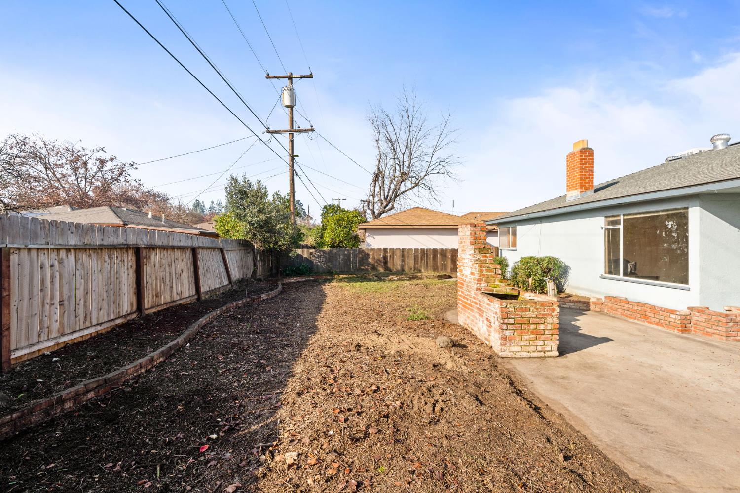 3314 E Swift Ave, Fresno, CA 93726