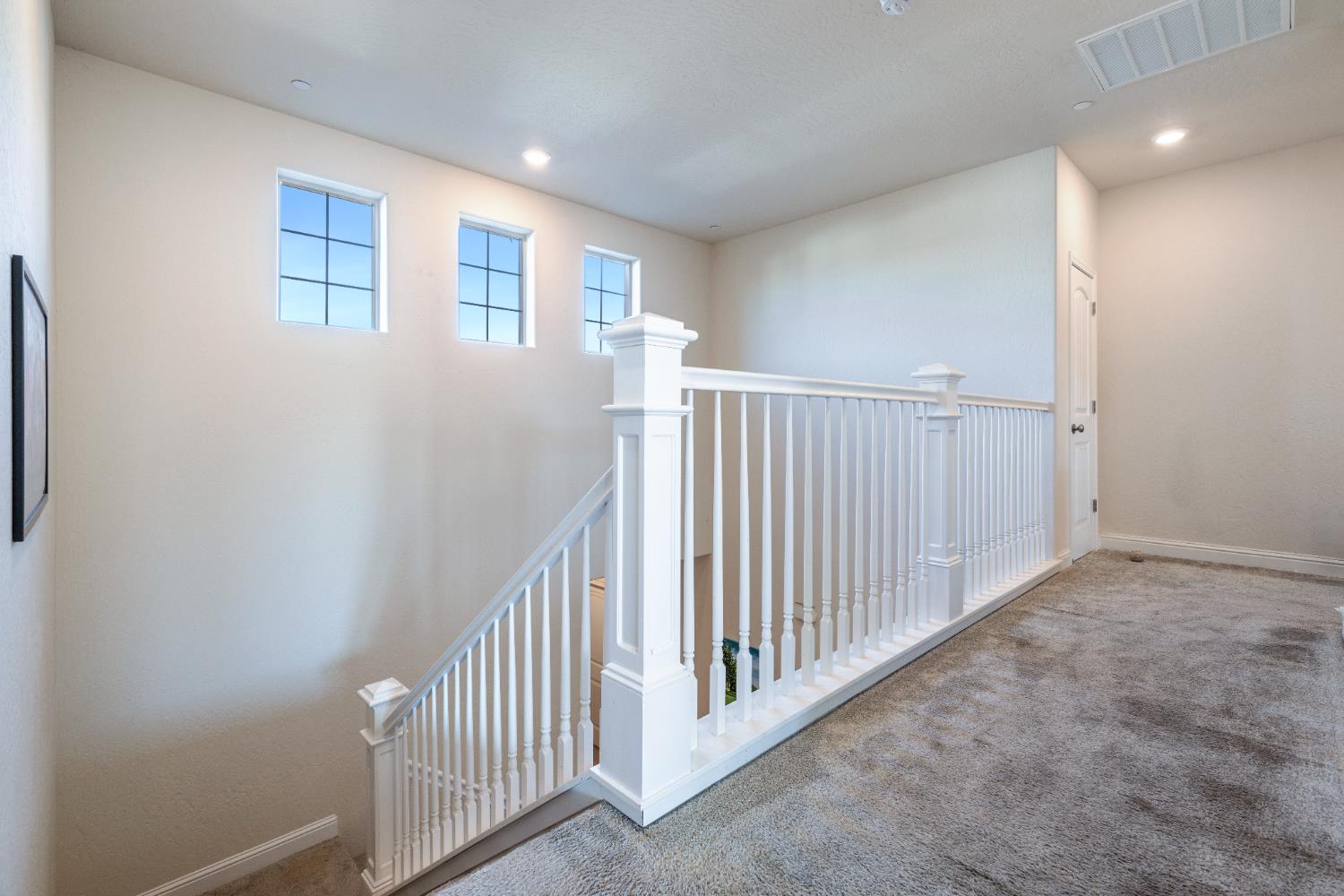 5265 W Lamona Ave, Fresno, CA 93722