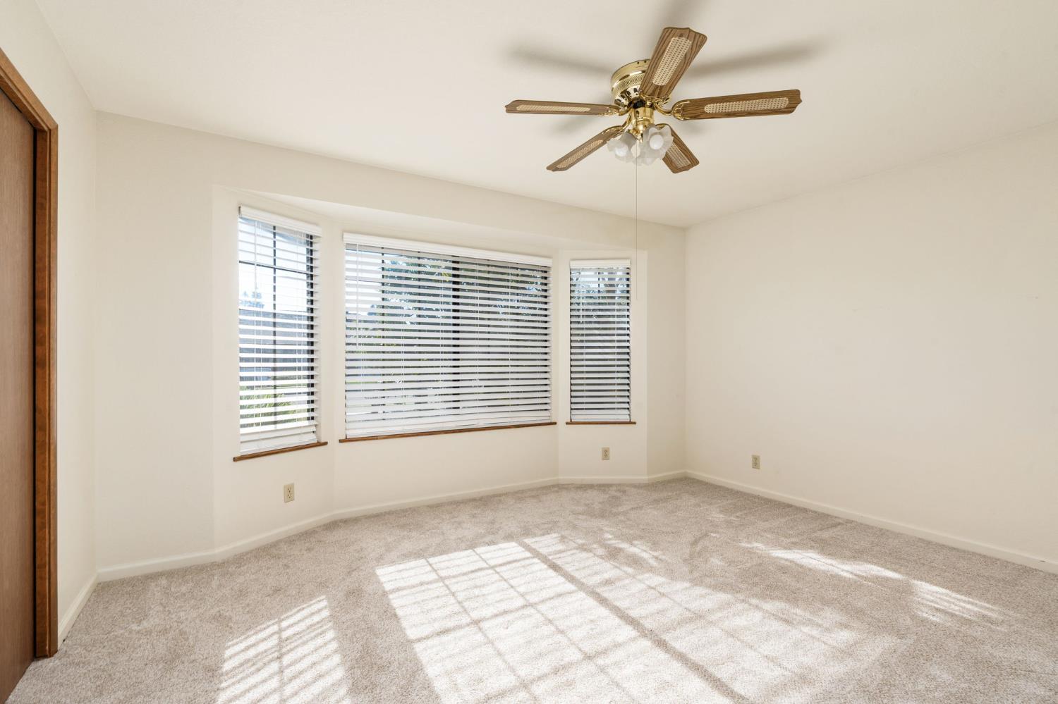 1544 E Jordan Ave, Fresno, CA 93720