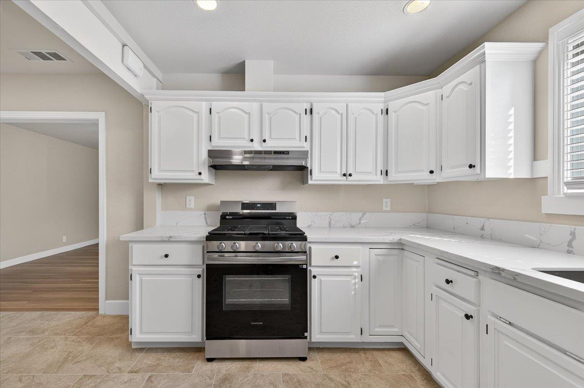 1146 E Cortland, Fresno, CA 93704