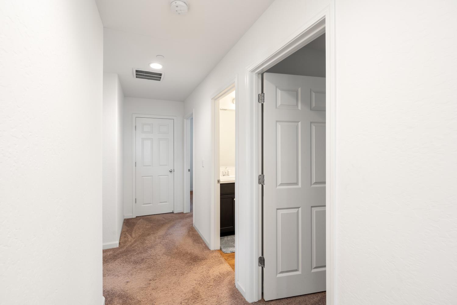 6660 E Yale Ave, Fresno, CA 93727