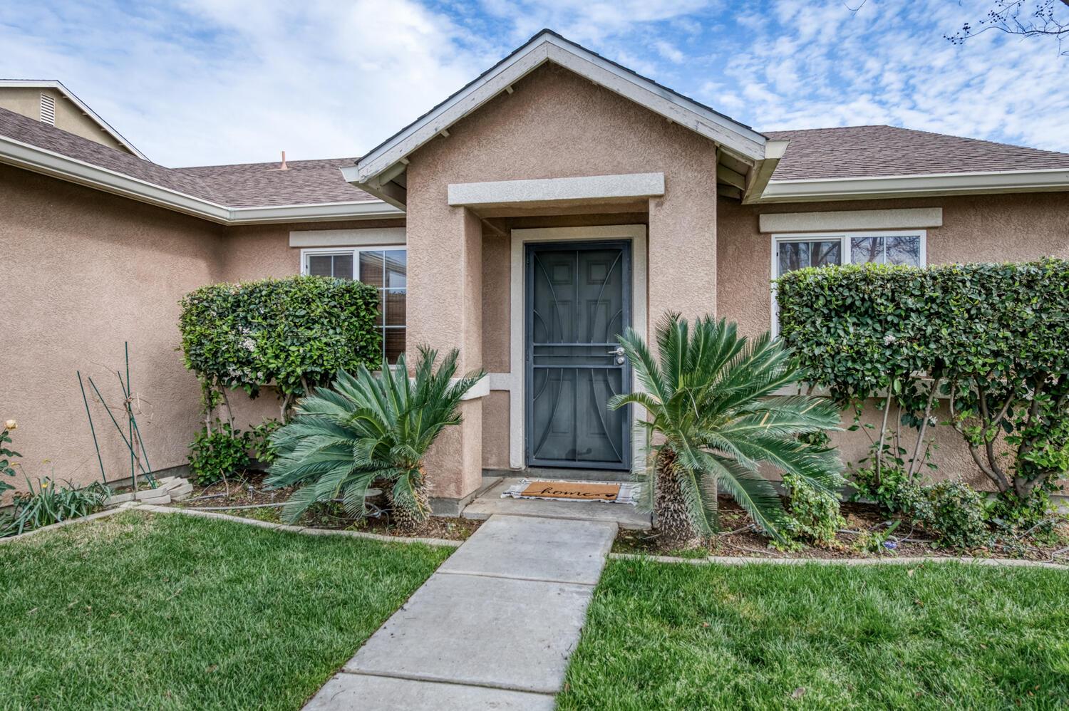 3422 N Gregory Ave, Fresno, CA 93722