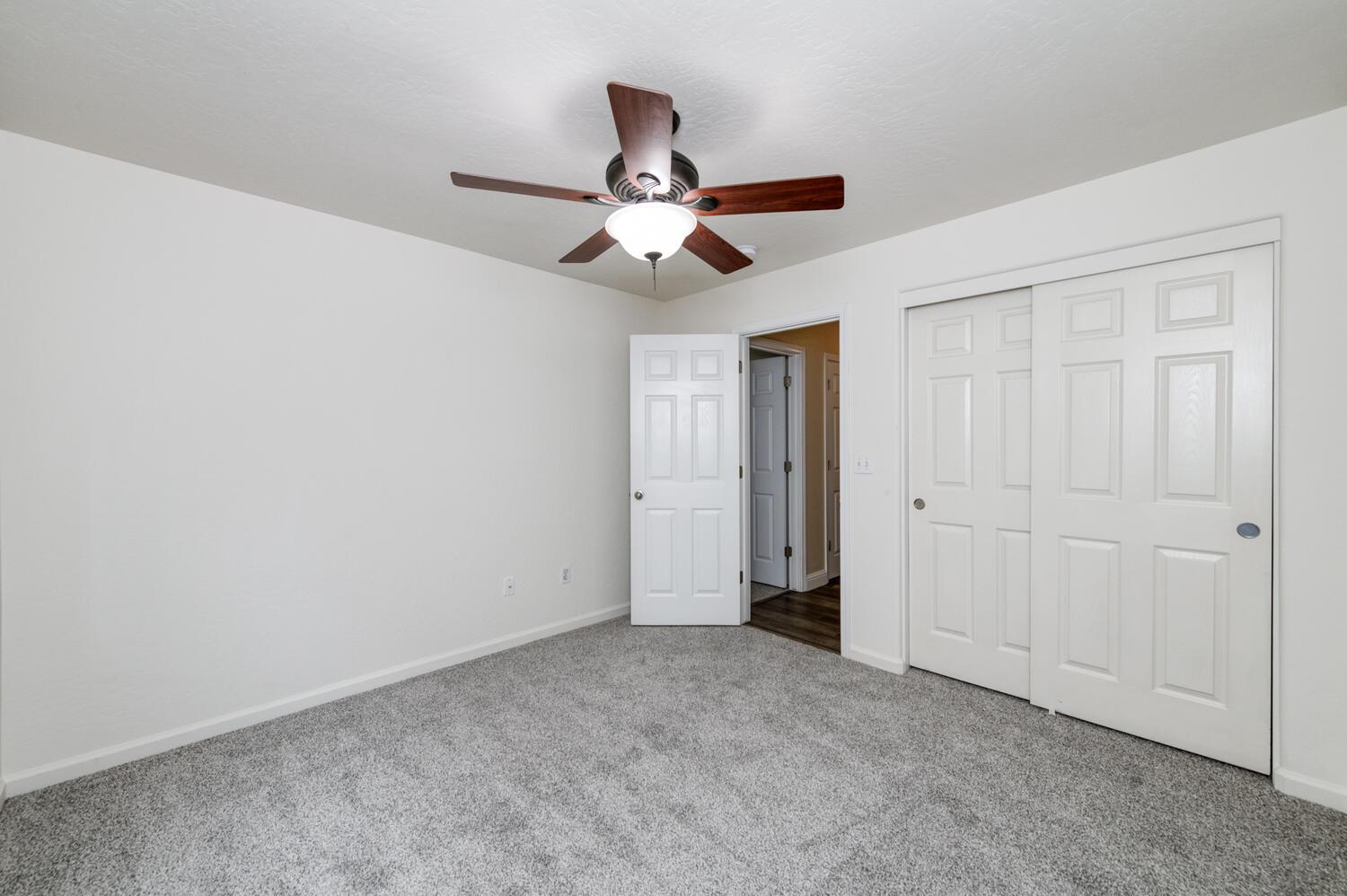 3422 N Gregory Ave, Fresno, CA 93722