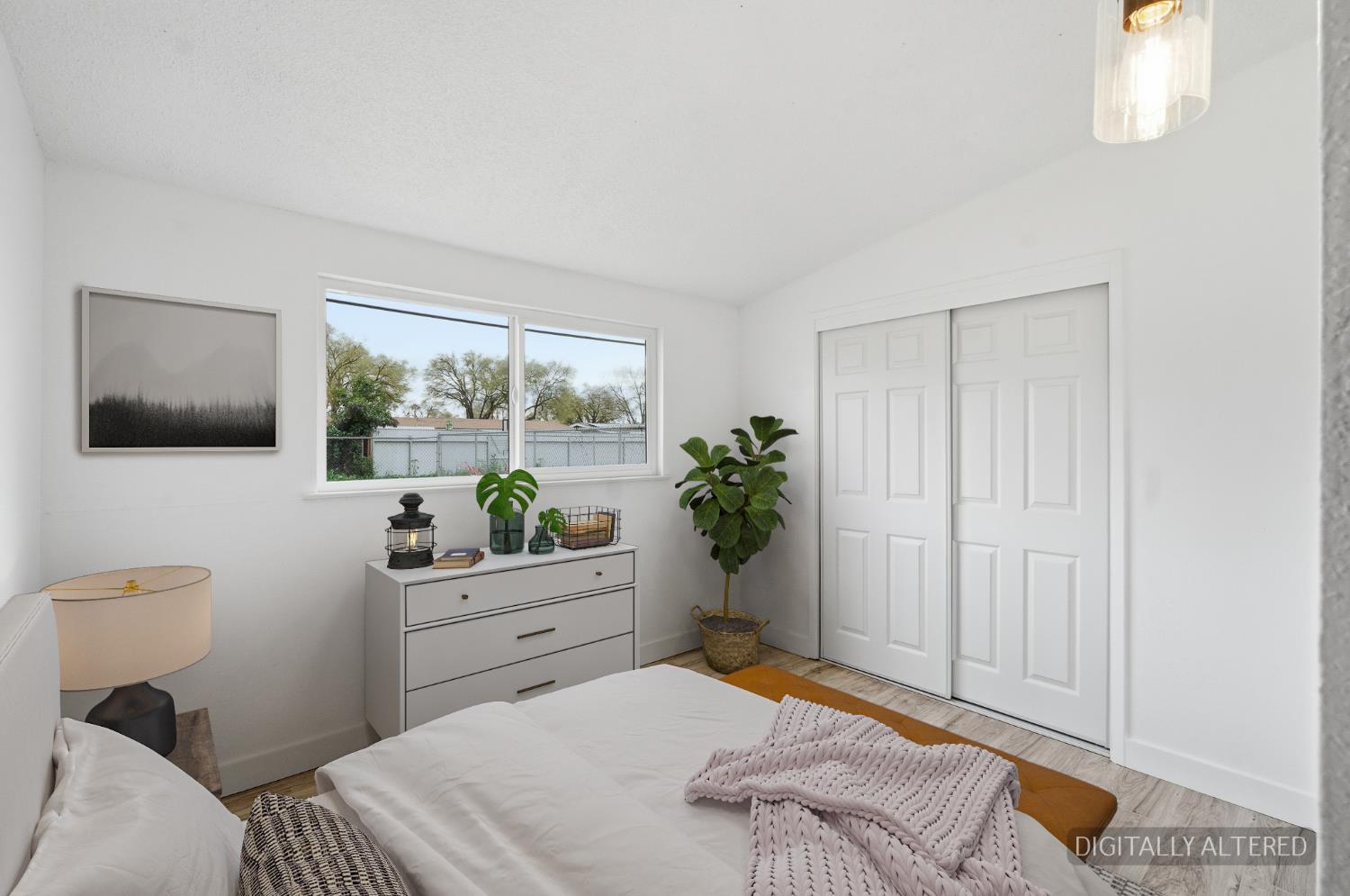 1150 E Jensen Ave, Fresno, CA 93706