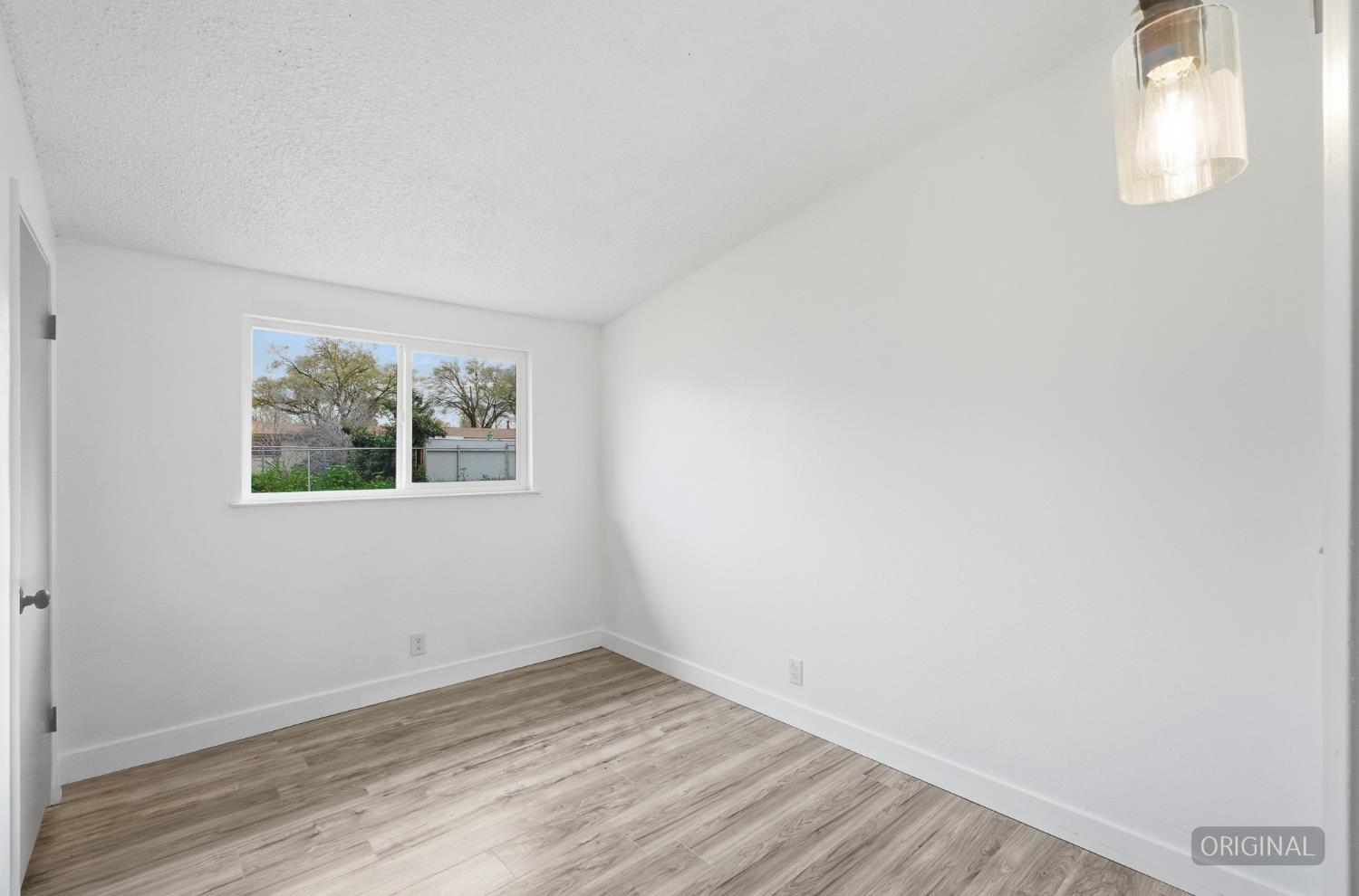 1150 E Jensen Ave, Fresno, CA 93706