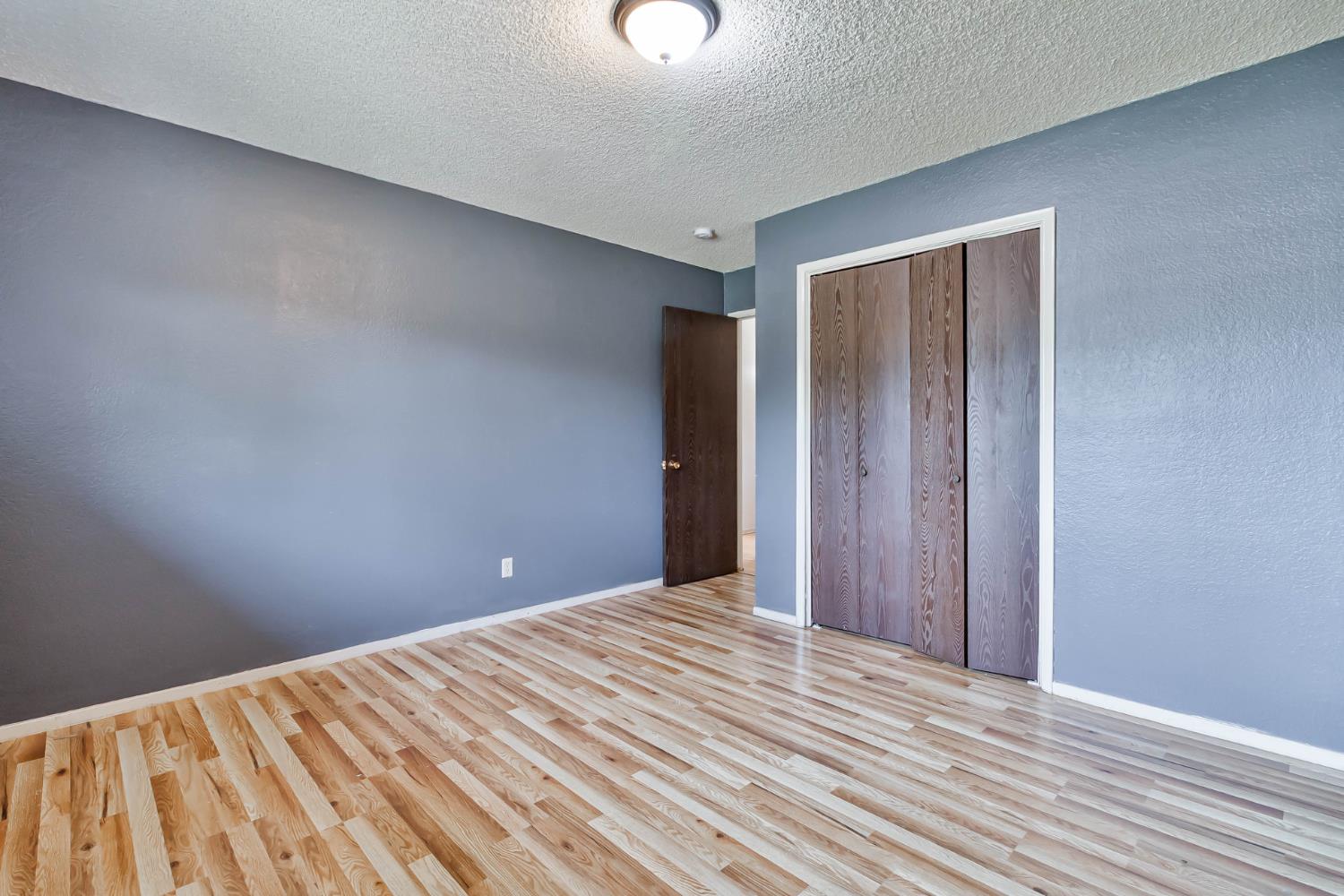 2158 E Palo Alto Ave, Fresno, CA 93710