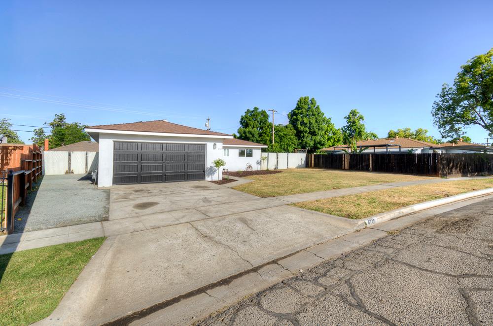 4745 N 5Th St, Fresno, CA 93726