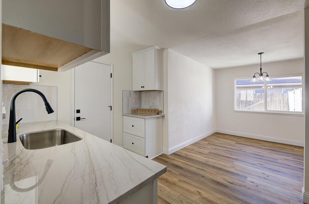 4745 N 5Th St, Fresno, CA 93726